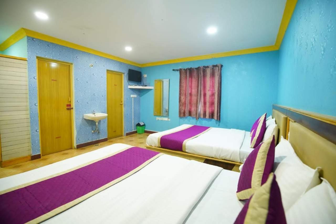 Готель Ooty Vpr Residency Екстер'єр фото