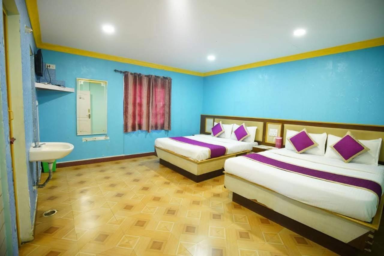 Готель Ooty Vpr Residency Екстер'єр фото